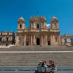 La Nicchia * Noto