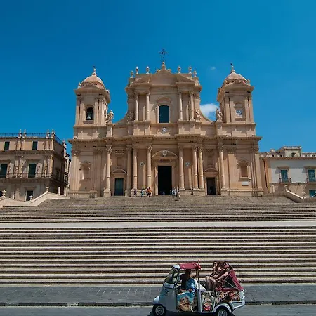 La Nicchia * Noto
